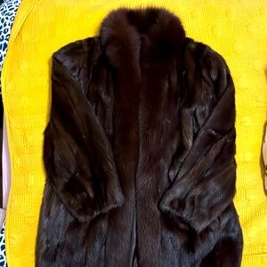 Mahogany fur Coat - Jindo